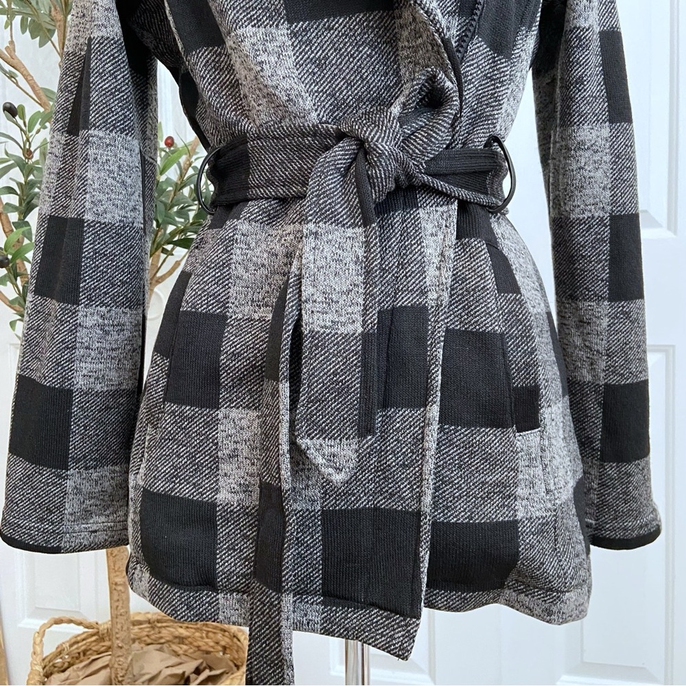 Plaid Coat, SOFT, Comfort, I Stretch💛 EXCELLENT CONDITION, Worn Once - Picture 4 of 12